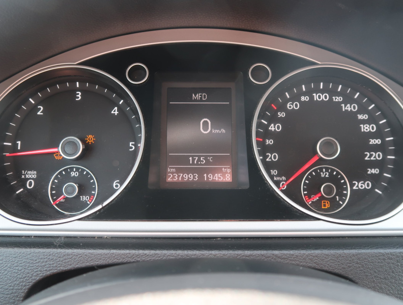 Volkswagen Passat, 2013