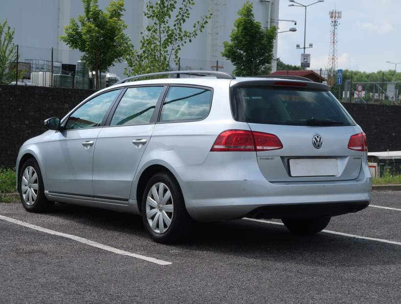 Volkswagen Passat, 2013