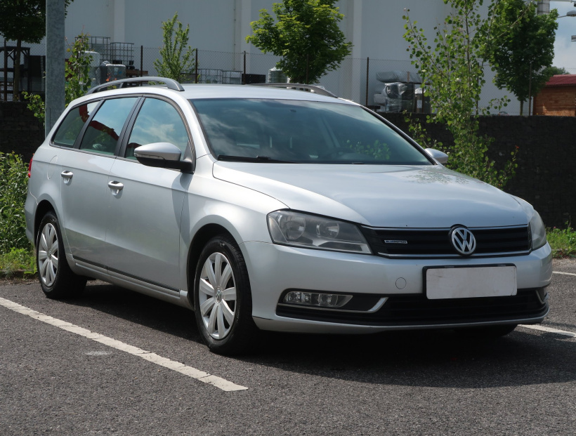 Volkswagen Passat, 2013