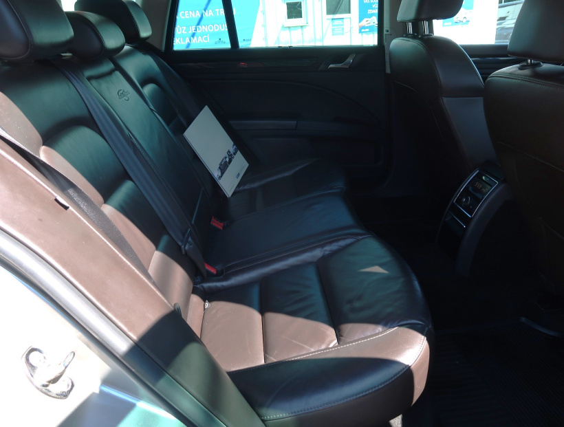 Škoda Superb, 2012