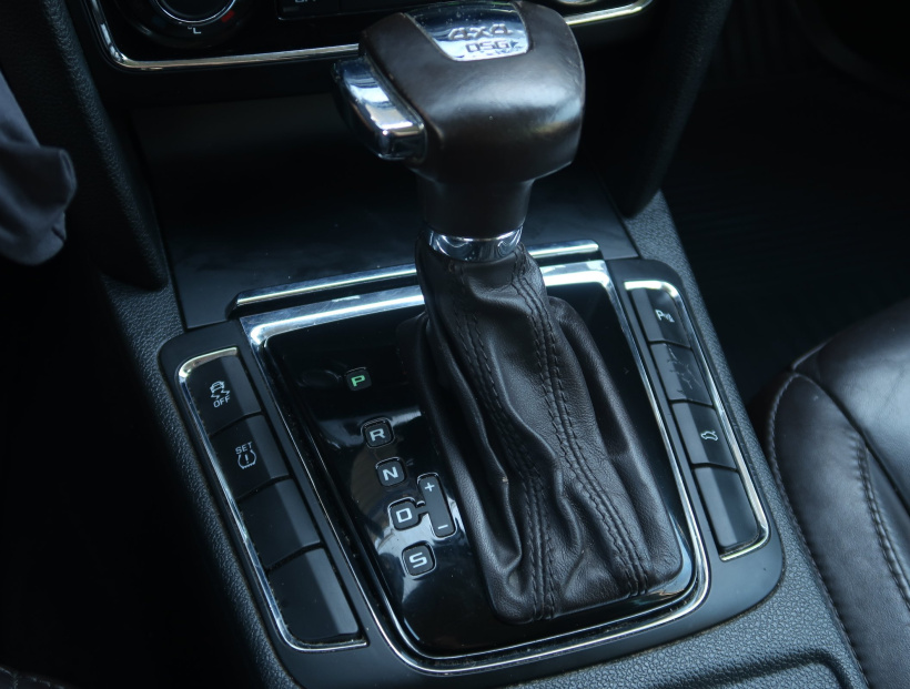 Škoda Superb, 2012