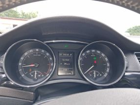 Škoda Superb - 2012