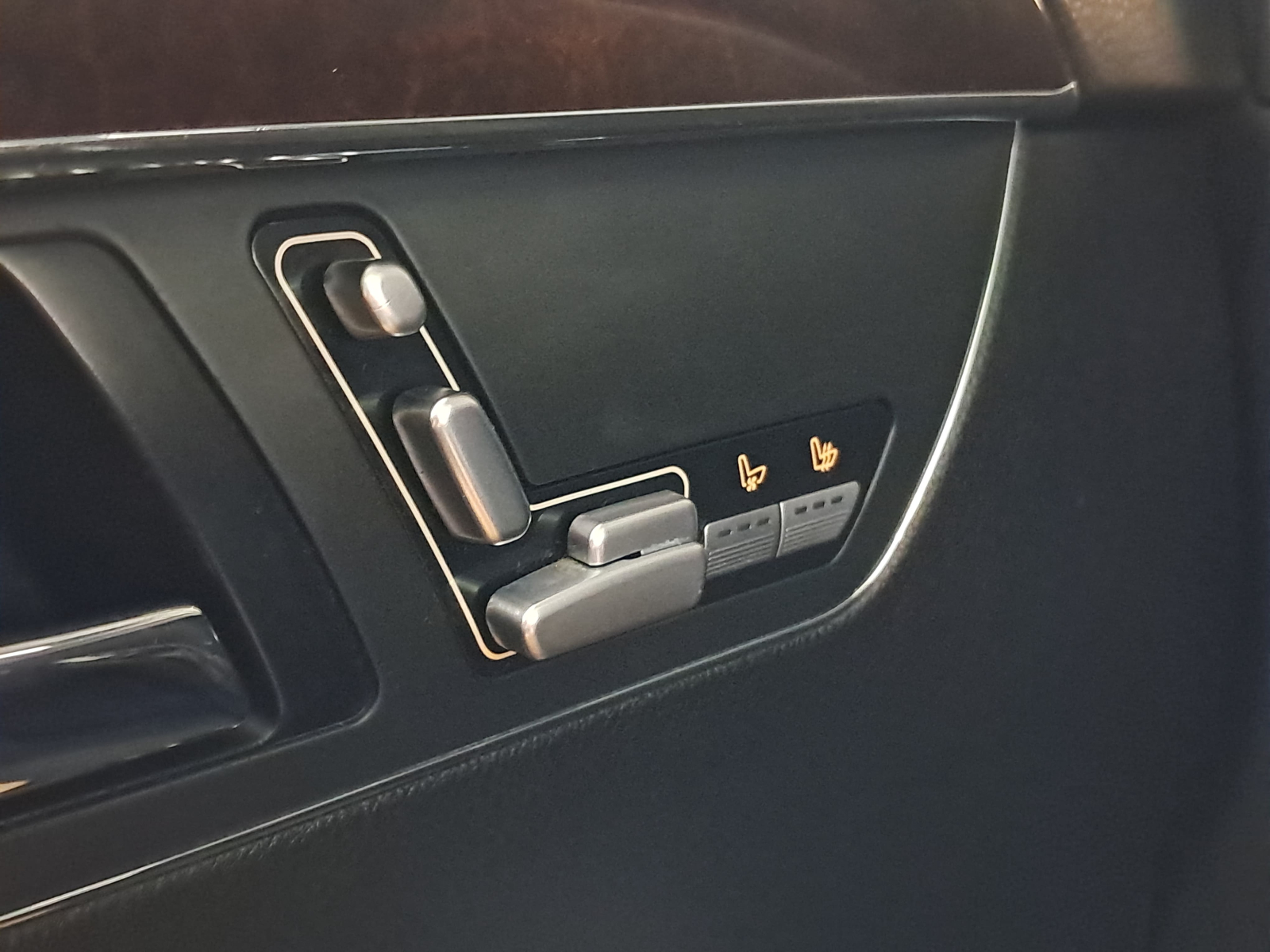 Mercedes-Benz S - 2007