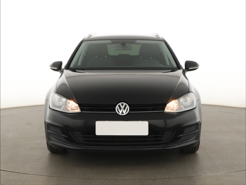 Volkswagen Golf, 2015