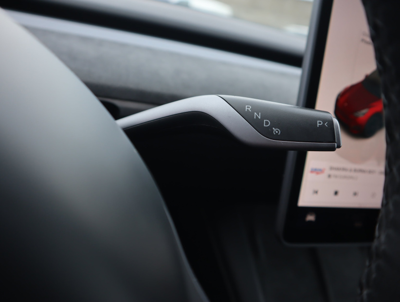 Tesla Model Y, 2022