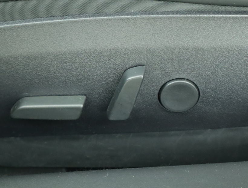 Tesla Model 3, 2019