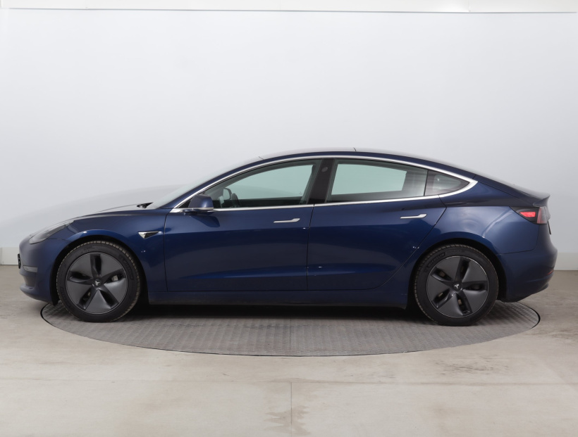 Tesla Model 3, 2019
