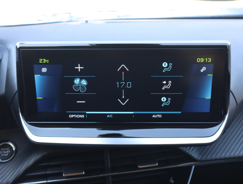 Peugeot e-2008, 2021
