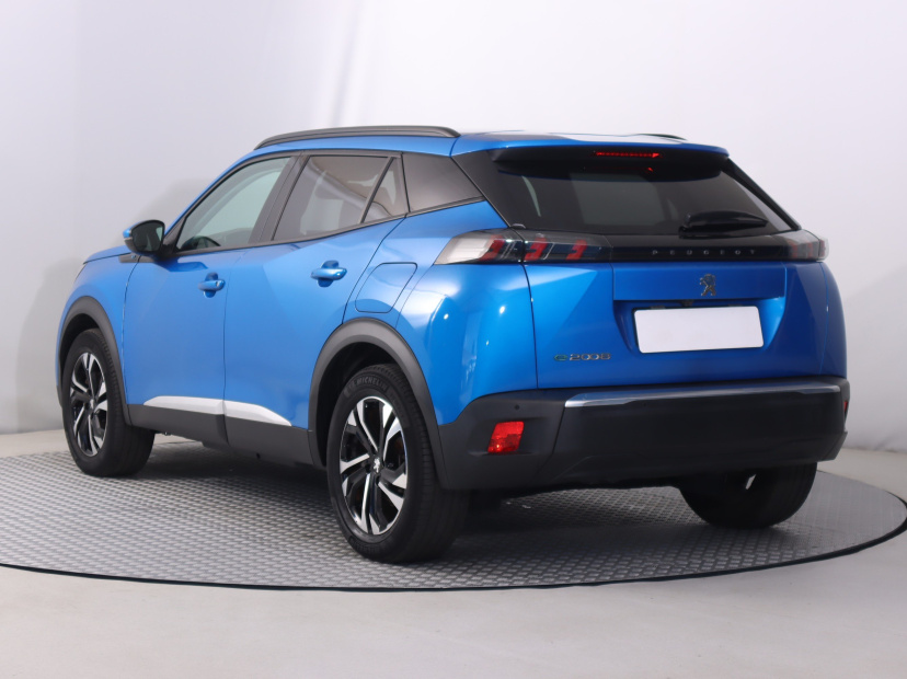 Peugeot e-2008, 2021