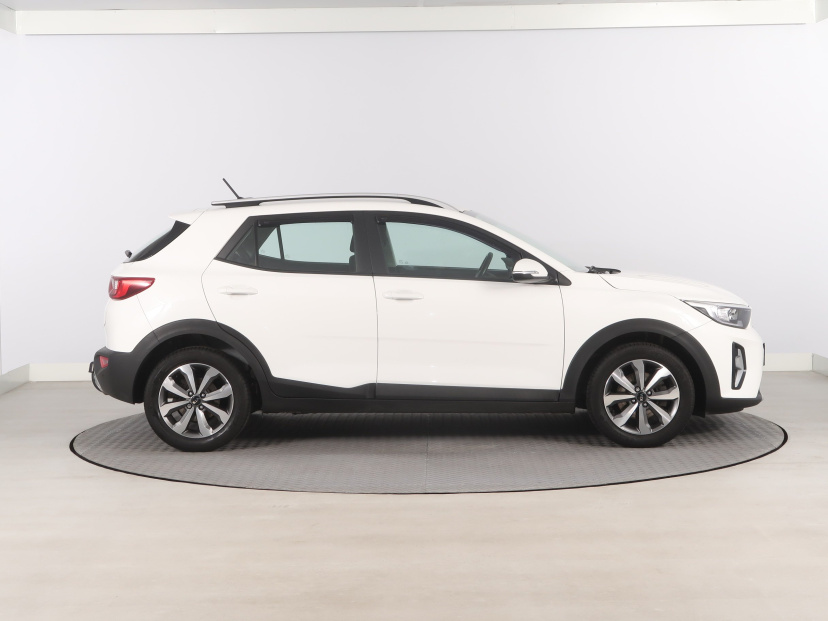 Kia Stonic, 2021