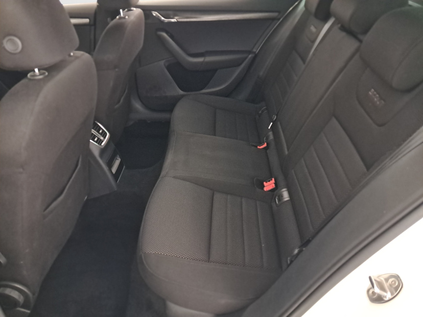 Škoda Octavia Scout, 2015
