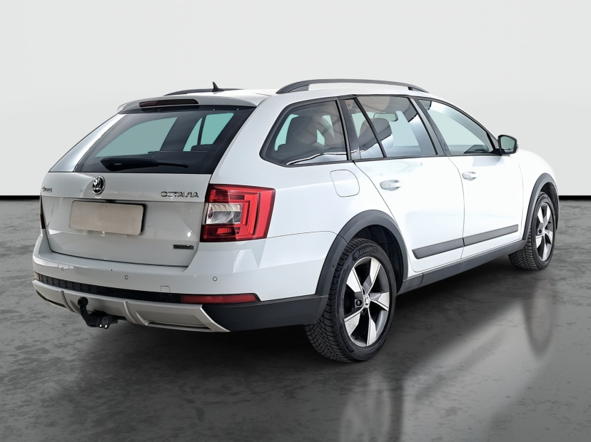 Škoda Octavia Scout, 2015