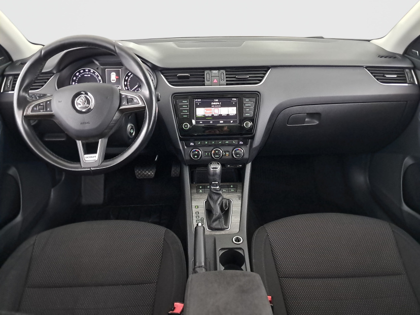 Škoda Octavia Scout, 2015