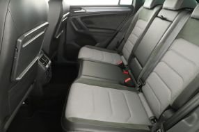 Volkswagen Tiguan - 2019