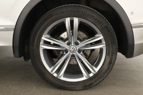 Volkswagen Tiguan - 2019