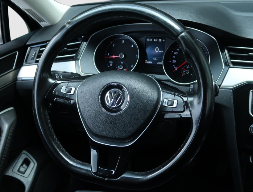 Volkswagen Passat, 2017