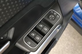Mercedes-Benz GLB - 2024