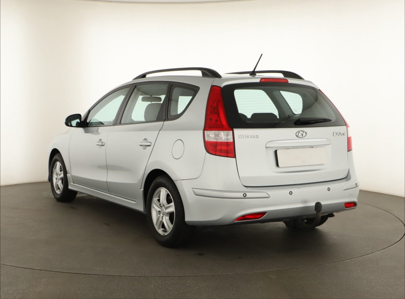 Hyundai i30, 2012