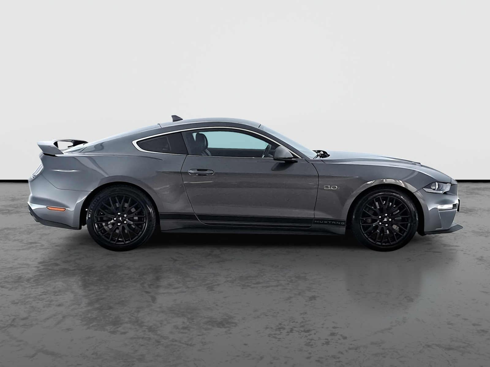 Ford Mustang - 2023