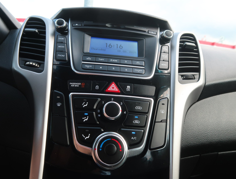 Hyundai i30, 2015