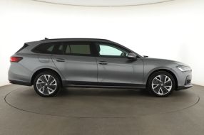 Škoda Superb - 2024