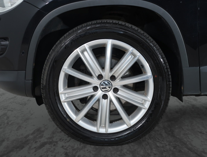 Volkswagen Tiguan, 2008
