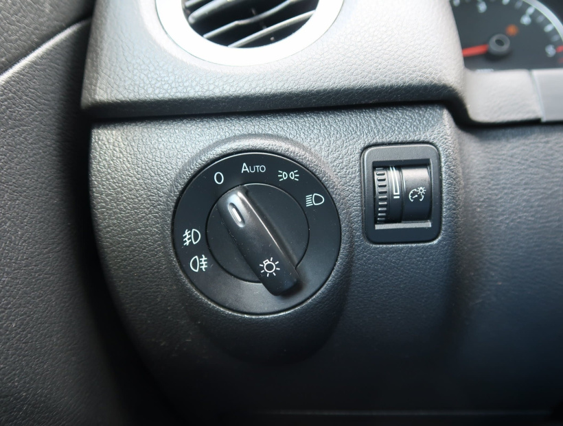 Volkswagen Tiguan, 2008