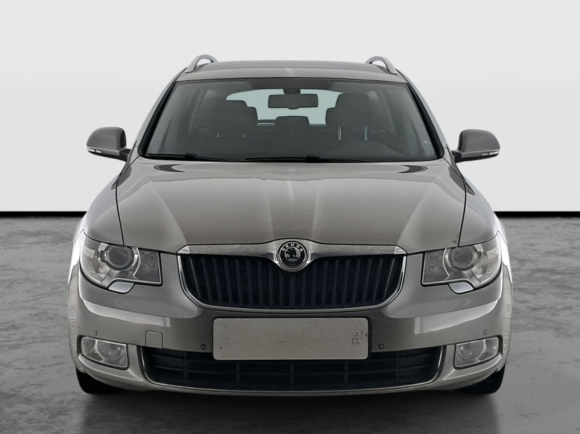 Škoda Superb, 2010