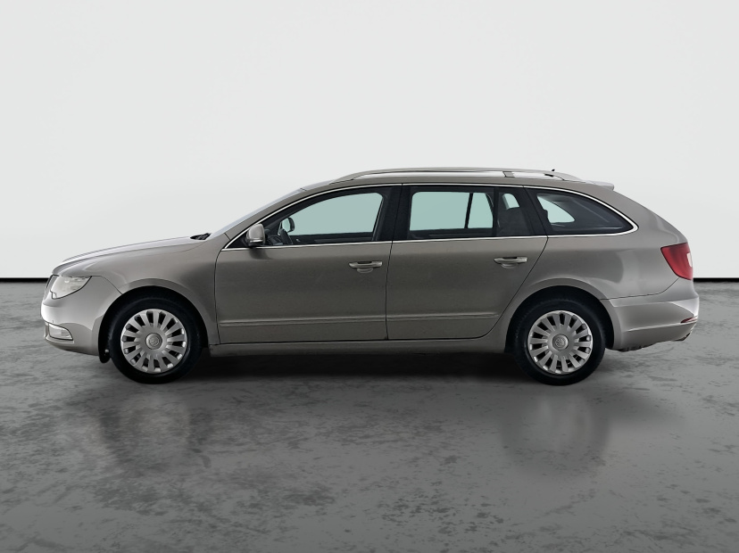 Škoda Superb, 2010