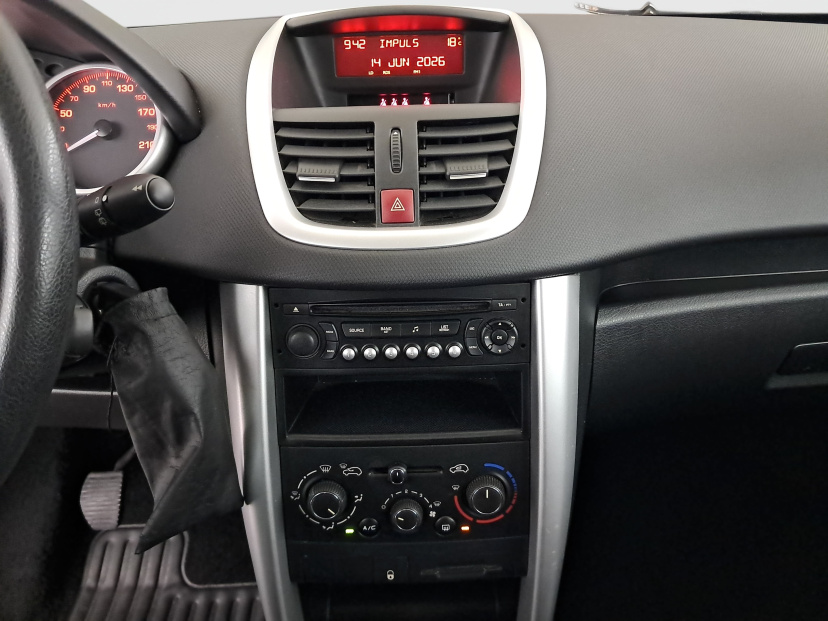 Peugeot 207, 2012