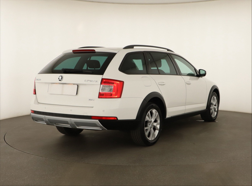 Škoda Octavia Scout, 2017