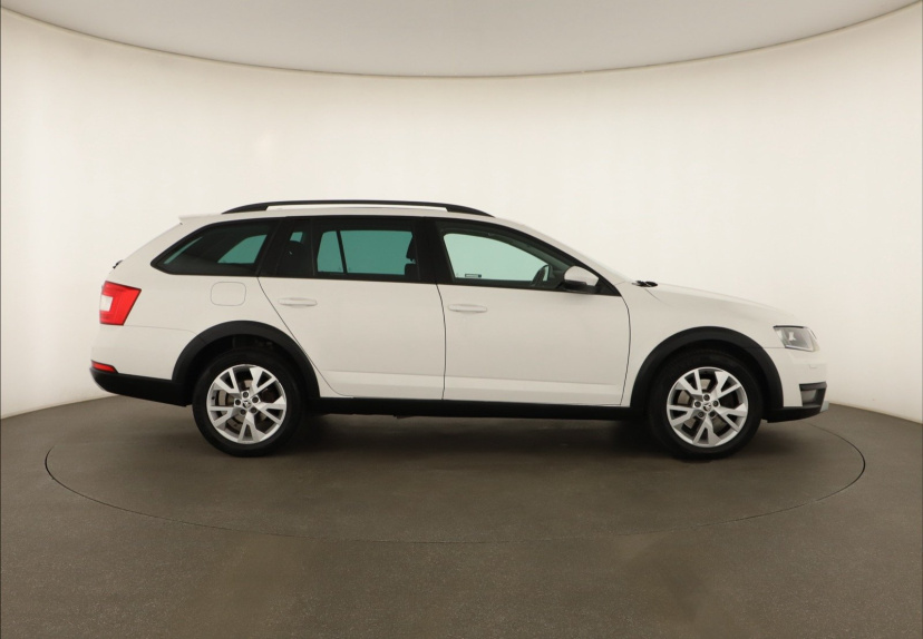 Škoda Octavia Scout, 2017