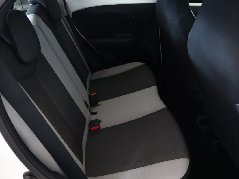 Toyota Aygo, 2015