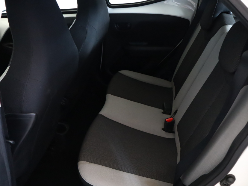 Toyota Aygo, 2015