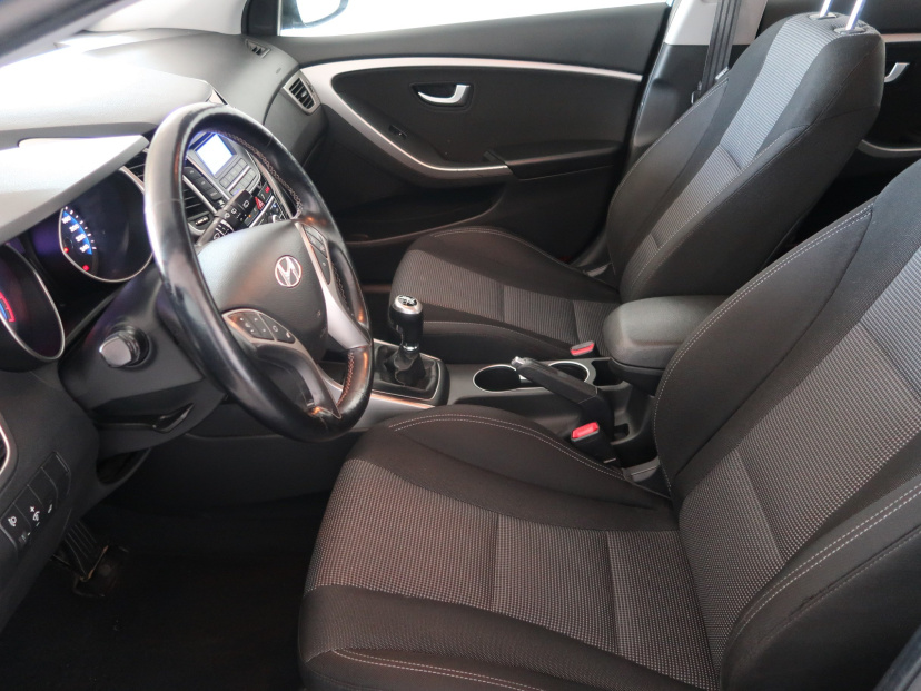 Hyundai i30, 2013