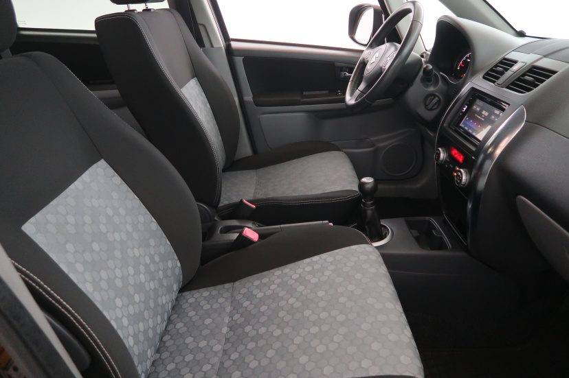 Suzuki SX4, 2014