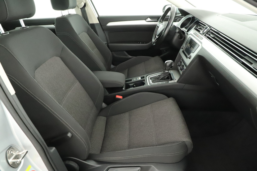 Volkswagen Passat, 2017