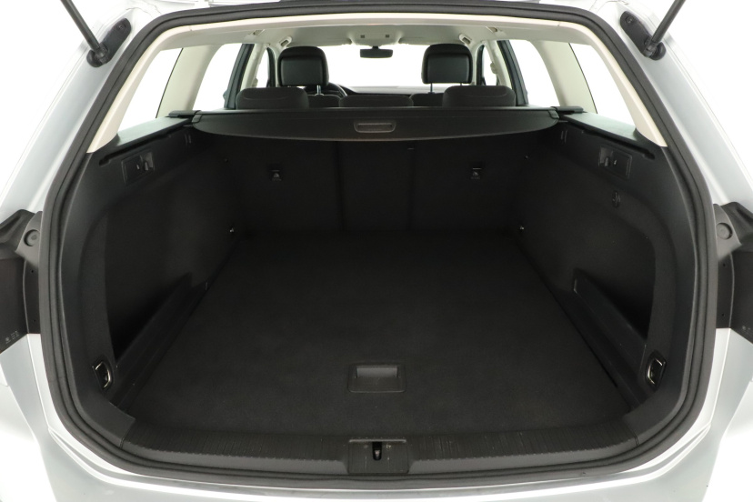 Volkswagen Passat, 2017
