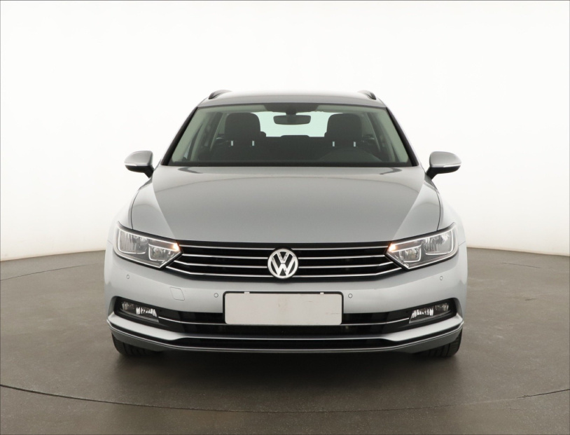 Volkswagen Passat, 2017