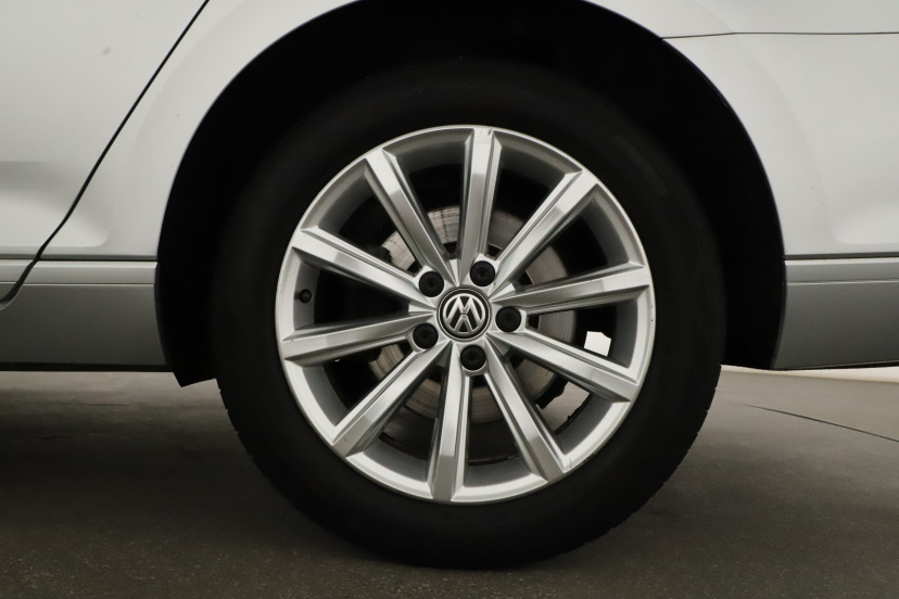 Volkswagen Passat, 2017