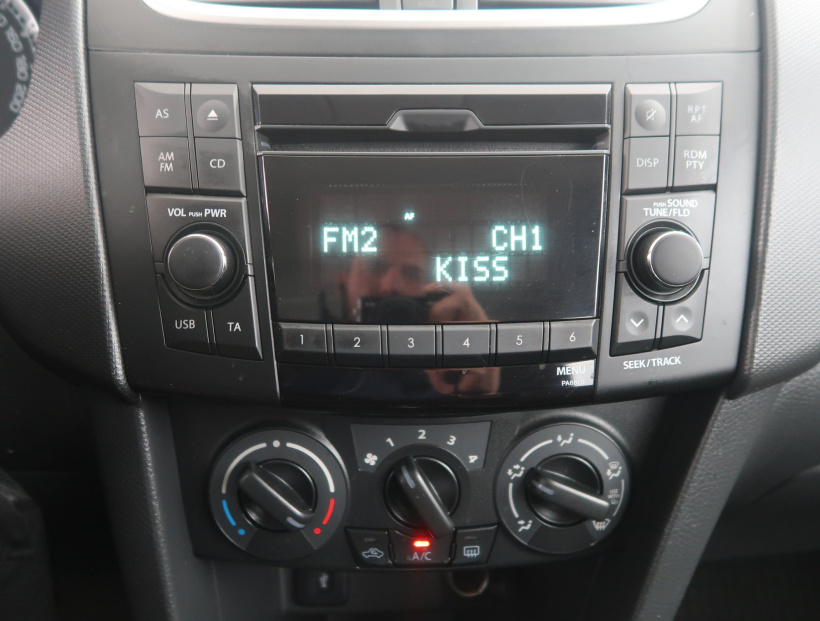Suzuki Swift, 2012
