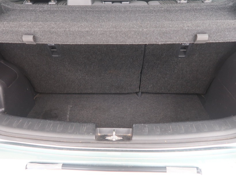 Suzuki Swift, 2012