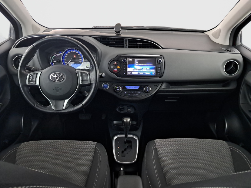 Toyota Yaris, 2015