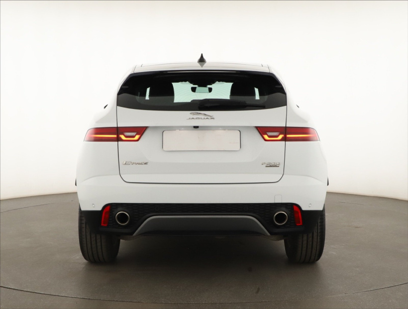 Jaguar E-Pace, 2019