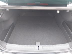 Volkswagen Passat - 2021