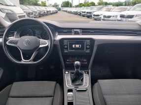 Volkswagen Passat - 2021