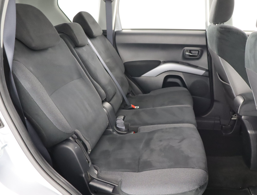 Mitsubishi Outlander, 2009