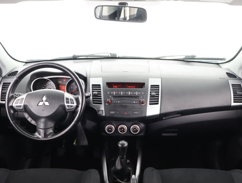 Mitsubishi Outlander, 2009