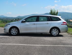 Peugeot 308 - 2015