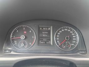 Volkswagen Touran - 2011